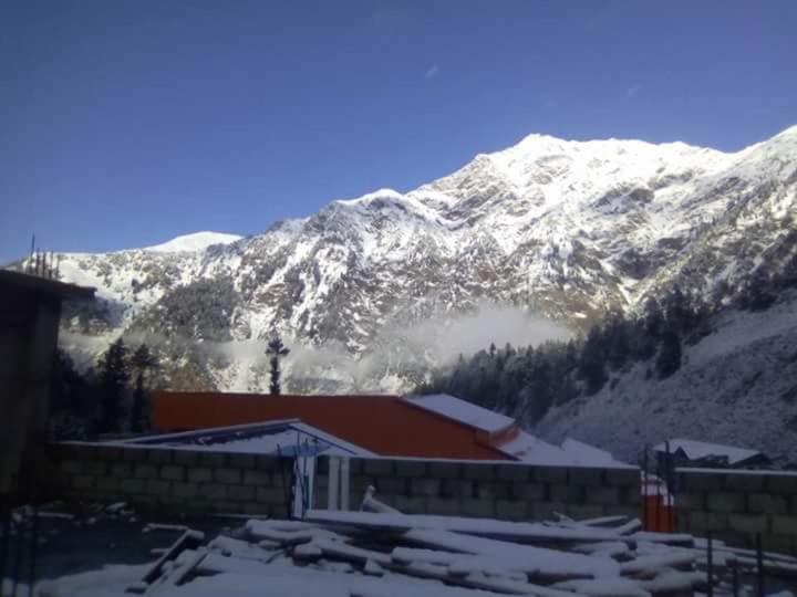 Cloud Way Hotel Naran Exteriör bild